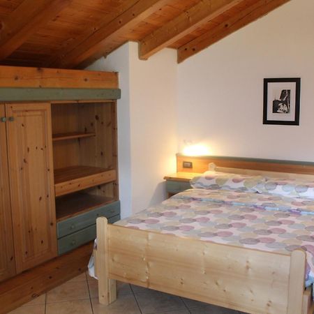 Agritur Volpaia Rooms And Apartments Вермилио Стая снимка